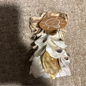 Mud Pie Natural Oyster Tree Light-Up Ornament 5” (1)